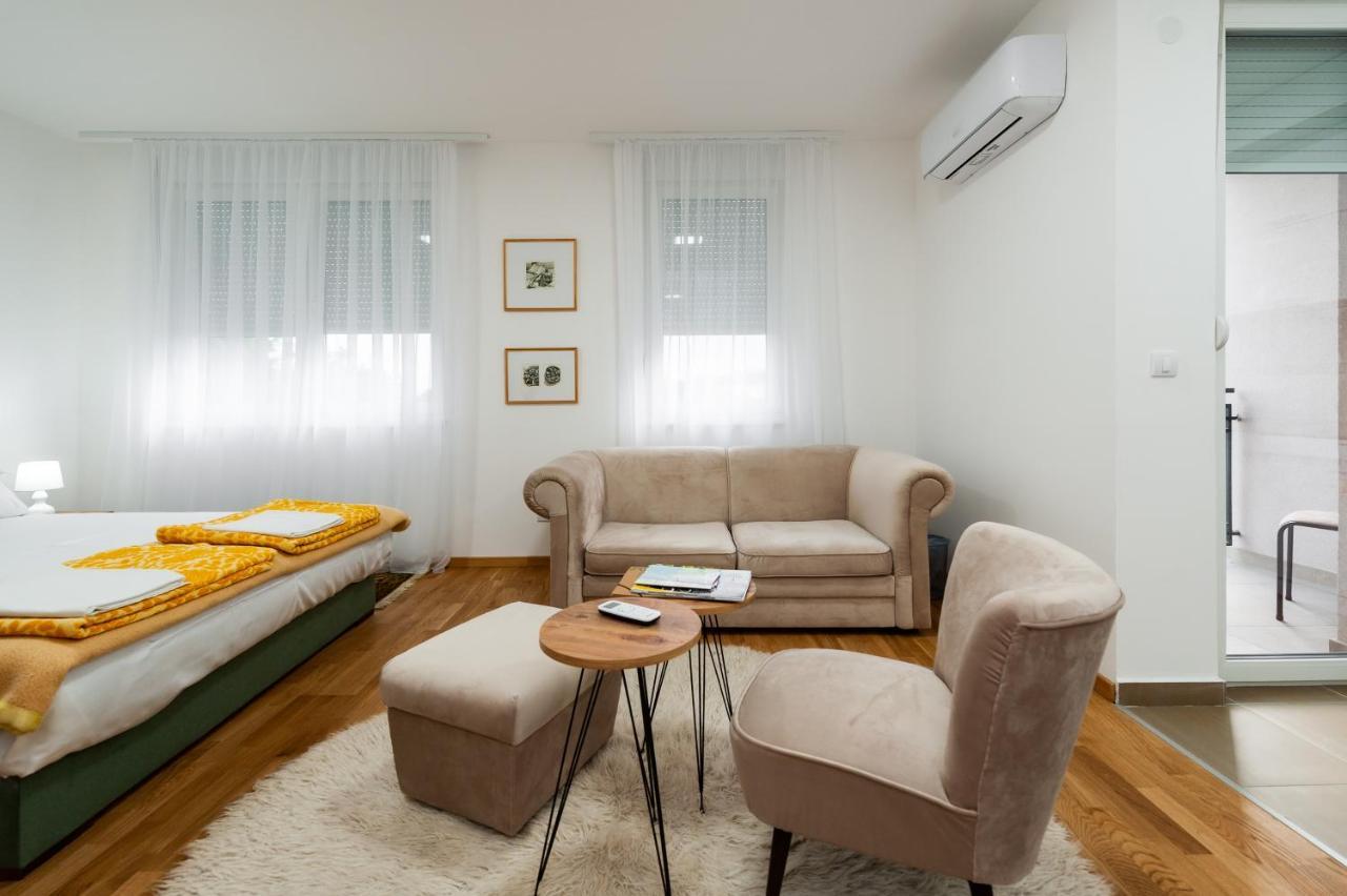 Apartman Mia Subotica Exterior foto